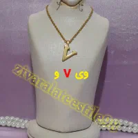 گردنبند حروف لاتین استیل طلایی زنانه دخترانه