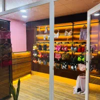 واگذاری مغازه کامل با پول پیش و کولر دو تیکه|لباس|بندر امام خمینی, |دیوار