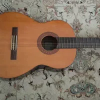 گیتار یاماها C40