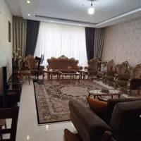 *آپارتمان ۱۴۷ متری*لوکیشن عالی*