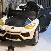 ماشین شارژی شاسی۳موتوره۳سرعته کنترلی باطری آکبند