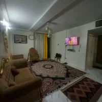 یه-خوابه-در-ارغوان