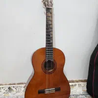 گیتار یاماها c40 اصلی و بسیار تمیز