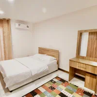 واحد مبله لوکس سه خواب واقع در پاسدران|اجارهٔ کوتاهمدت آپارتمان و سوئیت|شیراز, شهرک ایثار|دیوار