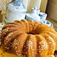 سفارش انواع کیک های خامه ای و عصرانه