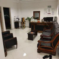 اجاره واحد خدماتی ۷۵متری ساختمان دادمان شهرک آزادی