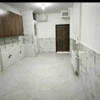 ۷۵ متر طبقه بالا/ نبش میدان رازی/ نوساز کلید اول|اجارهٔ دفتر کار، اتاق اداری، مطب|خرم‌آباد, |دیوار