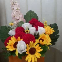 باکس گل مصنوعی