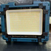 پروژکتور شارژی خورشیدی  ۴۰۰ وات عمده و تک ارسال