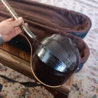 سه تار|سازهای سنتی|بانه, |دیوار