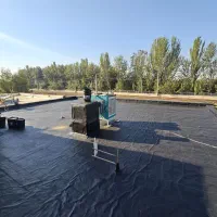 عایق کاری پشت‌بام/دیوار/سرویس بهداشتی و حمام/استخر