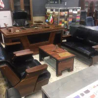 فروش یک دست مبلمان اداری بسیار نو و سالم