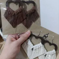 کلاه با گوشواره