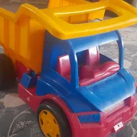 ماشین اسباب بازی