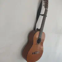گیتار اصل اندونزی C40