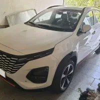 ام وی ام x33کراس سفید