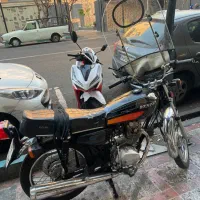 هوندا۱۲۵ مدل۱۴۰۰،سالم کم‌کار قابل معاوضه