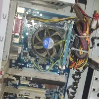 سیستم تمیز خانگی با میز|رایانه رومیزی|فولادشهر, C3|دیوار