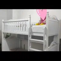 تخت دو طبقه