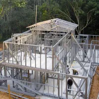 ساخت ساختمان جدید بروی بام