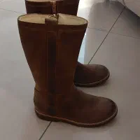 بوت بچگانه برند کلارک، خریداری شده از انگلیس