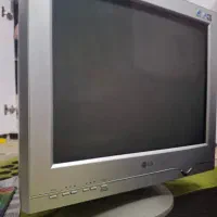 مانیتور الجی سالم