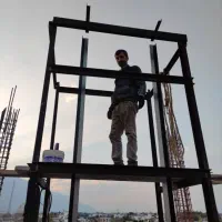 اجرایی اسانسور شاسی کشی ریل در مکانیکی راه اندازی