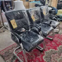 صندلی اداری انتظار مشاورین املاک