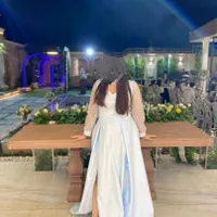 لباس مجلسی  به سایز 40 42 میخوره