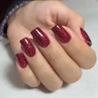 آموزش کاشت ناخن و مژه با بهترین متریال