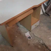 میز کامپیوتر ام دی اف سالم درحدنو