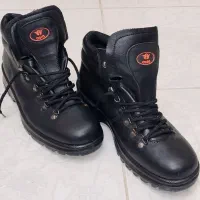 کفش کار و کوهنوردی