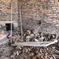 هشتا قفس نو و نرده آهنی محکم