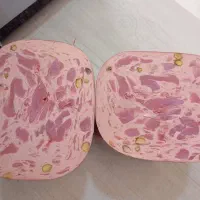 فروشنده خانم