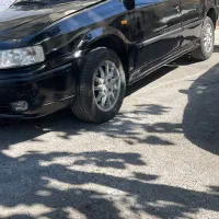 سمندLX۸۳ عروسک