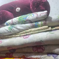 ۵ تا تشک پنبه ای یک  نفره و بالشت لوله ای|رختخواب، بالش، پتو|اهواز, کوی مهدیس|دیوار