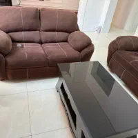 فروش مبل دست دوم چوب سالم و کیفیت خوب8میلیون تومان|مبلمان خانگی و میز عسلی|شیراز, باغ تخت|دیوار