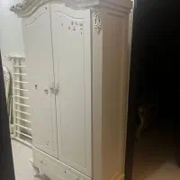 تخت وکمد کودک