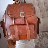 کوله پشتی چرم طبیعی گاوی