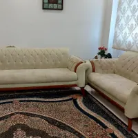 مبل هفت نفره به همراه میز جلو مبلی و۳ میز عسلی