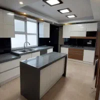 ۱۵۰متر/ فول بازسازی/تاپ لوکیشن فرمانیه/2پارکینگ