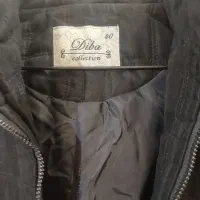 پالتو|لباس|کرج, حصارک پایین|دیوار