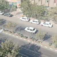 آپارتمان طبقه چهارم بدون آسانسو (چاله آسانسور دارد)