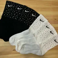 جوراب نگینی