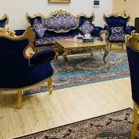 مبل ۸ نفره همراه با دو عدد میزبان در حد نو