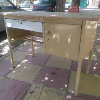 میز کار ومیز خاطره