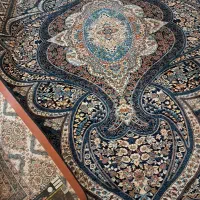 ۲تا فرش۹متری۷۰۰شانه۲۵۵۰تراکم سورمه ای نخ کیمیا|فرش|تهران, سجاد|دیوار
