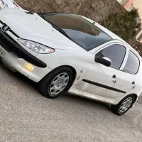 ۲۰۶ عروسک مدل پایین