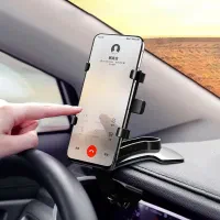 هولدر موبایل داخل ماشین شارژ شد