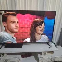 تلویزیون ۵۰ اینچ 4k اسمارت